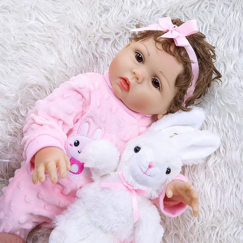 "Sophie" - Die lockige Silikon-Kleinkind Reborn-Puppe