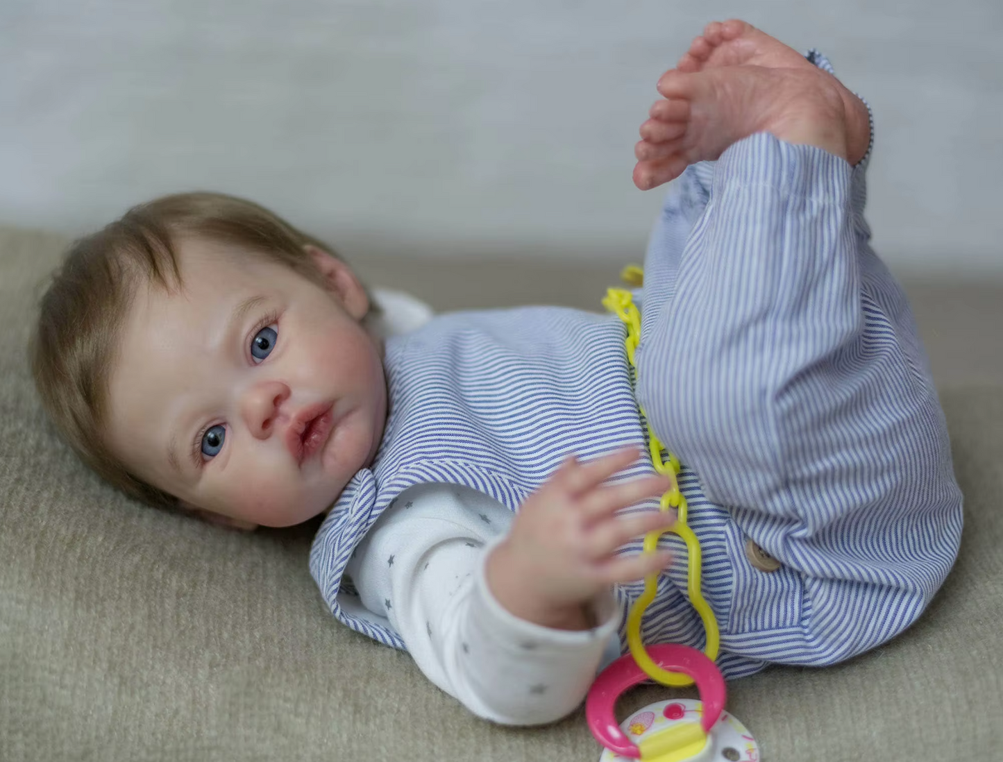 Marlene – 48 cm Handgefertigte Reborn Babypuppe mit 3D-Haut, Sichtbaren Adern & Weichem Stoffkörper