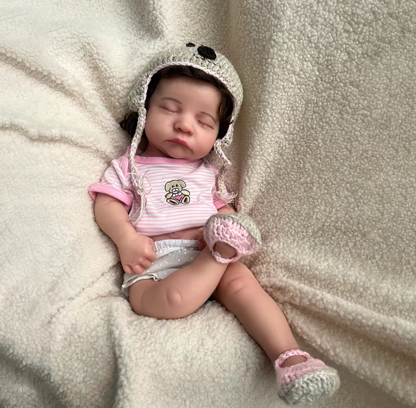 "Mila" – Die 50cm Premium Hyper-Realistische Vollkörper Weichsilikon Reborn-Baby-Mädchenpuppe mit Haaren und sichtbaren Adern